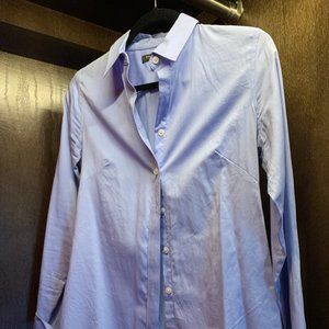 Banana Republic No-Iron Blue Button Down Shirt
